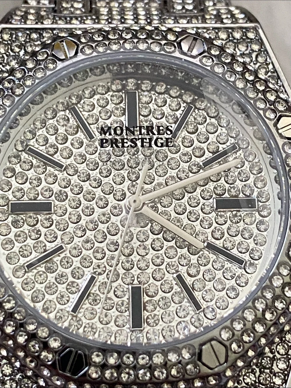 Silver NEW Men’s Invicta Montres Prestige 42mm Crystal Watch
